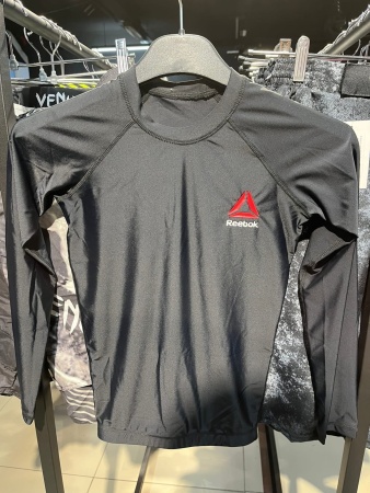 Компрессионная футболка Reebok Base (черный)